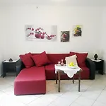 Holiday House With Wifi Dol, Brac - 5674 Holiday home Postira