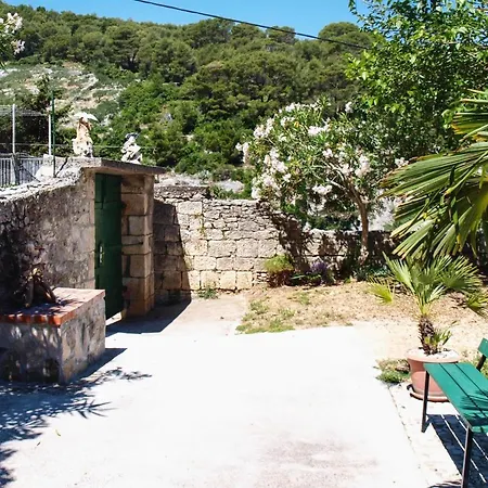 House With Wifi Dol, Brac - 5674 Prázdninový dům Postira