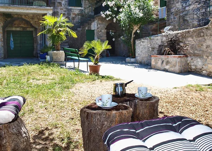 House With Wifi Dol, Brac - 5674 * Postira