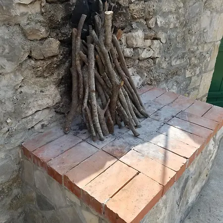 בית נופש House With Wifi Dol, Brac - 5674